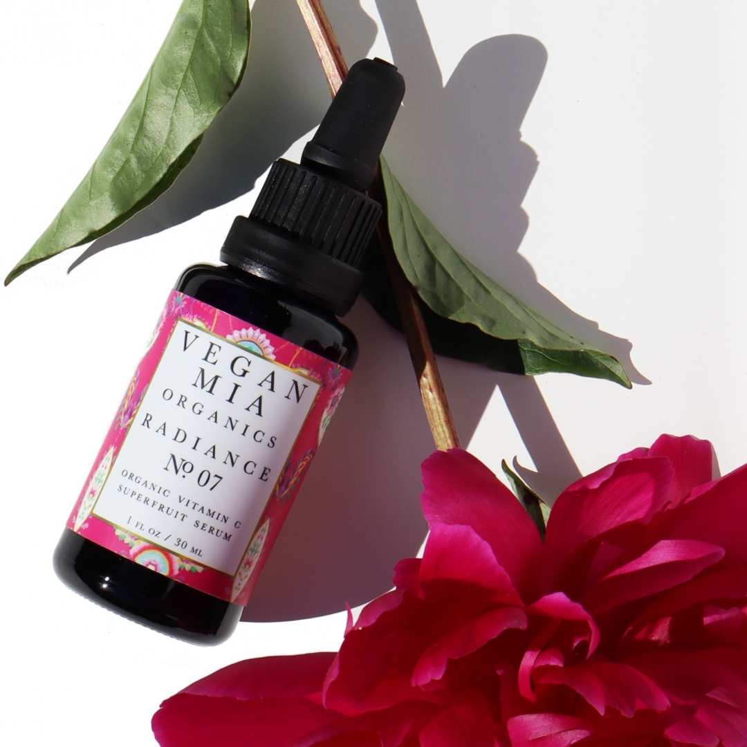 Radiance Superfruit Serum with Pink Peonies