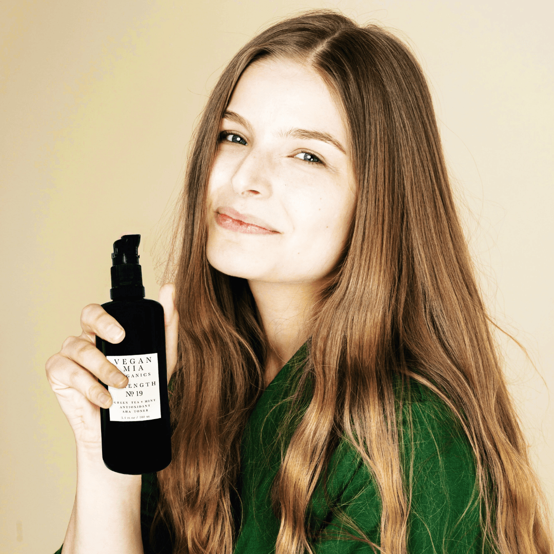 Strength Green Tea & Mint Antioxidant AHA Toner - Vegan Mia Organics